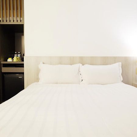 Dynasty Hotel Tainan Zewnętrze zdjęcie