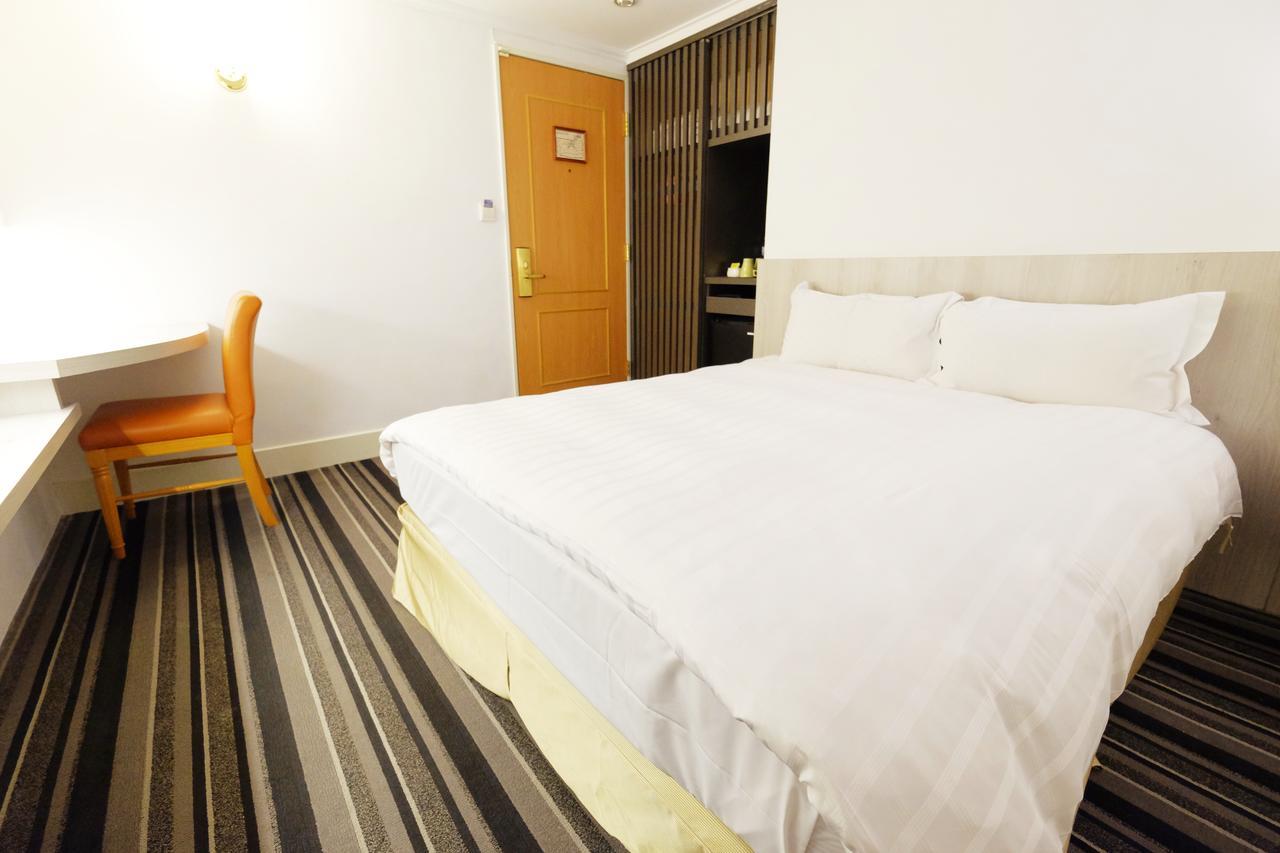 Dynasty Hotel Tainan Zewnętrze zdjęcie