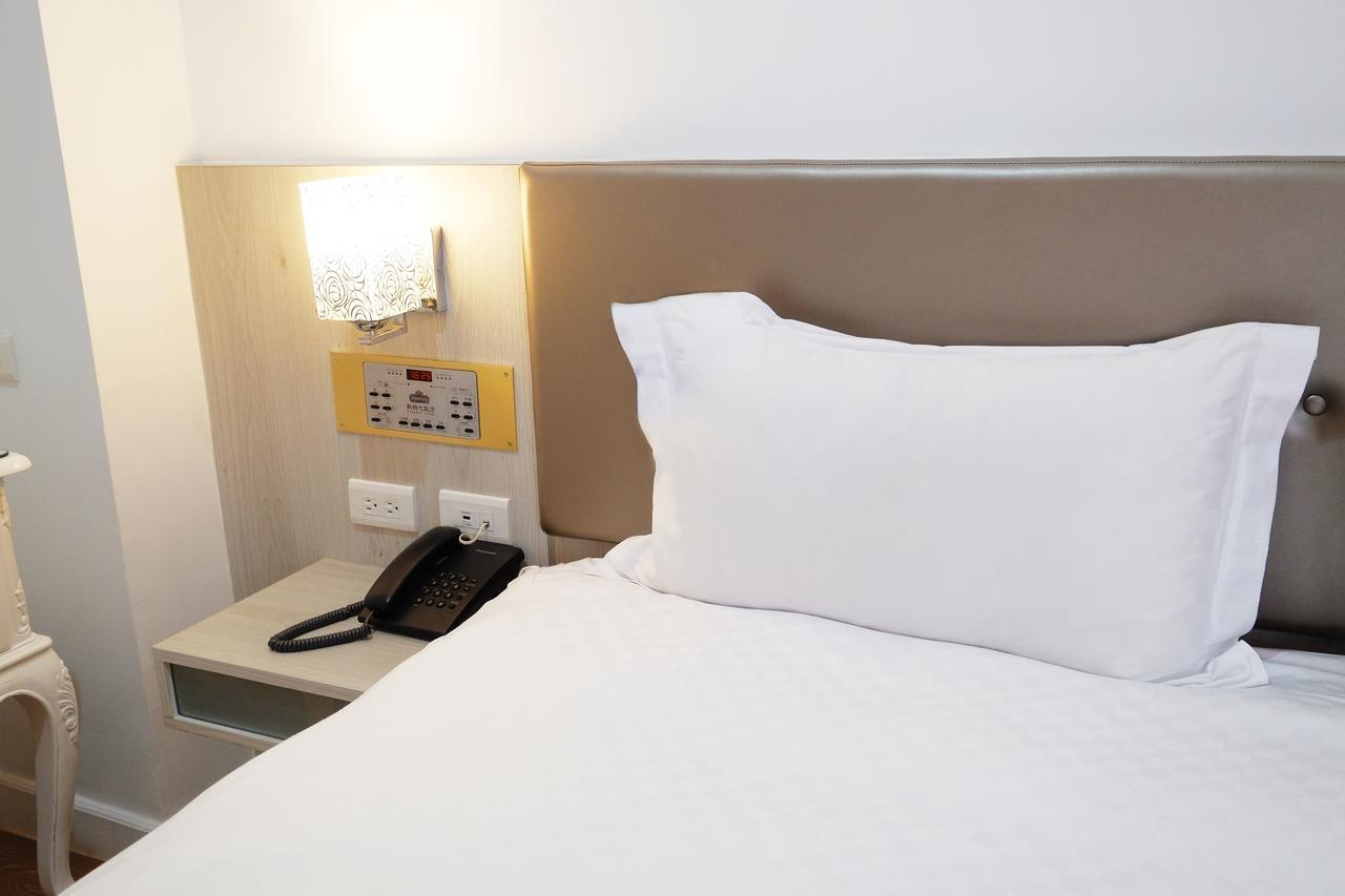 Dynasty Hotel Tainan Zewnętrze zdjęcie