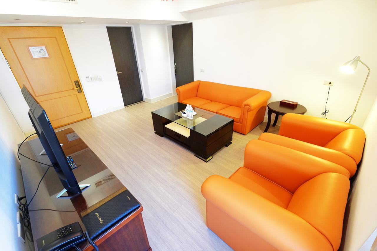 Dynasty Hotel Tainan Zewnętrze zdjęcie