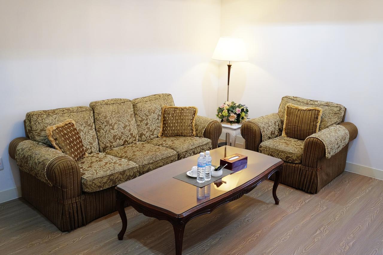 Dynasty Hotel Tainan Zewnętrze zdjęcie