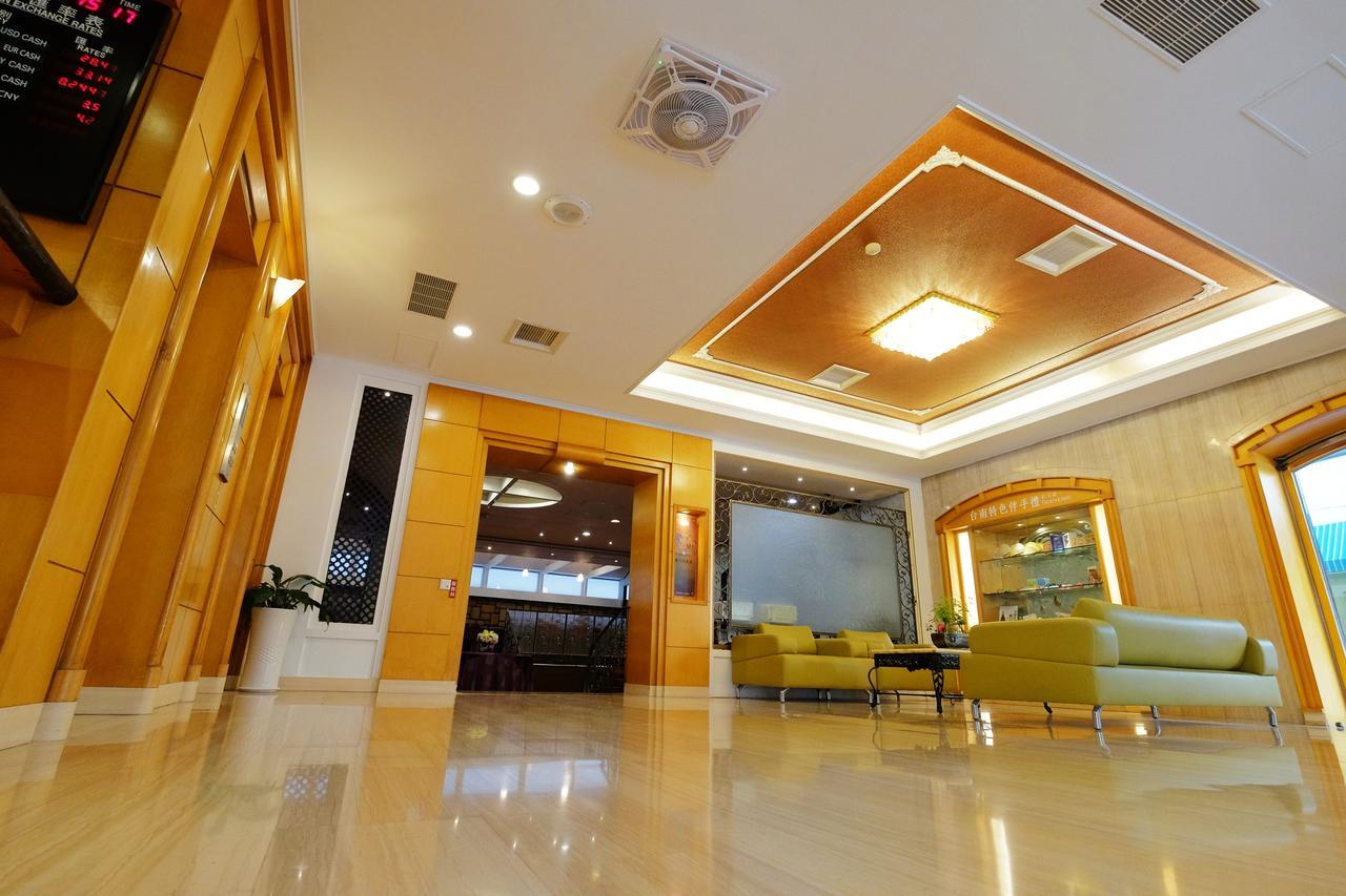 Dynasty Hotel Tainan Zewnętrze zdjęcie