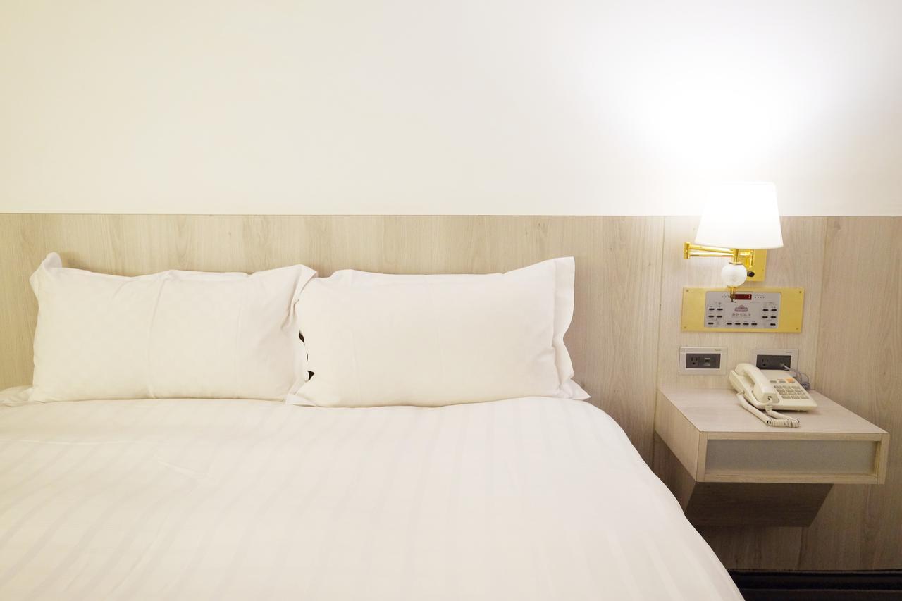 Dynasty Hotel Tainan Zewnętrze zdjęcie