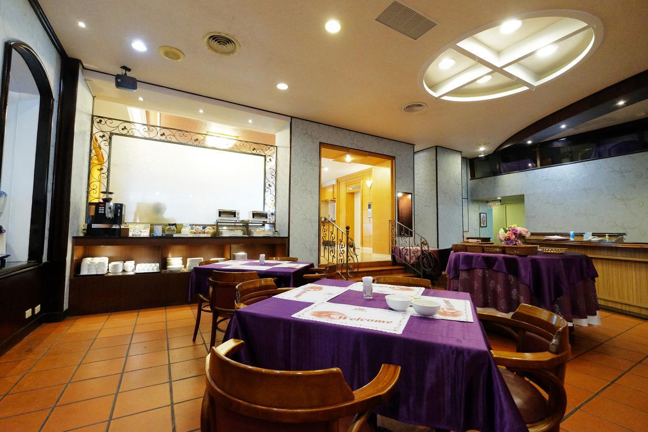 Dynasty Hotel Tainan Zewnętrze zdjęcie